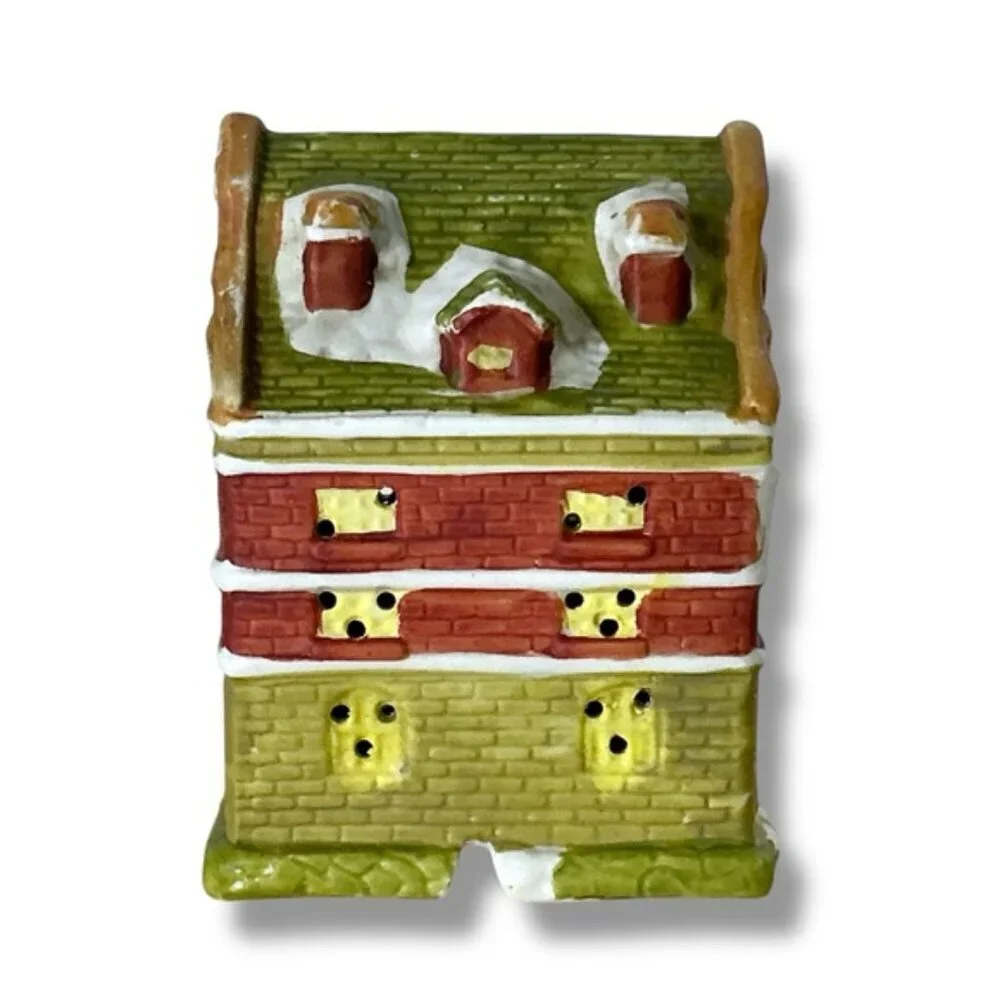 Vintage Village Store Christmas Holiday Porcelain Bisque House Collectible 1991